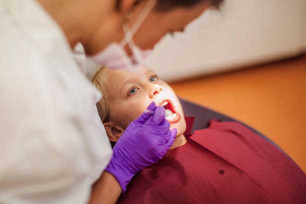 Best Cracked Tooth Emergency Dentist  in Venice, IL